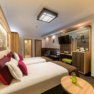 vizitați hotelul