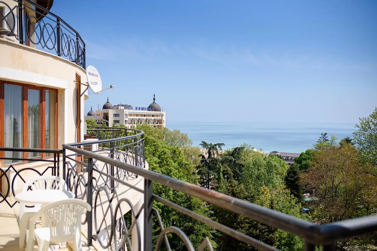 شقة فندقية غولدن ساندز Sea View Rental Iglika Apartments