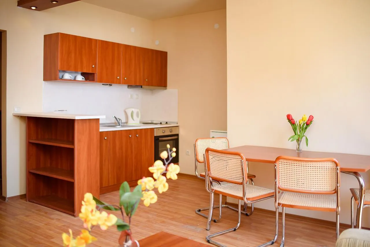 شقة فندقية غولدن ساندز Sea View Rental Iglika Apartments